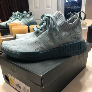 Adidas nmd R1 teal